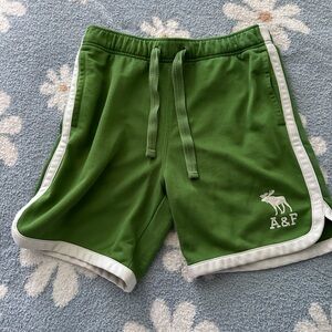 Abercrombie shorts Small